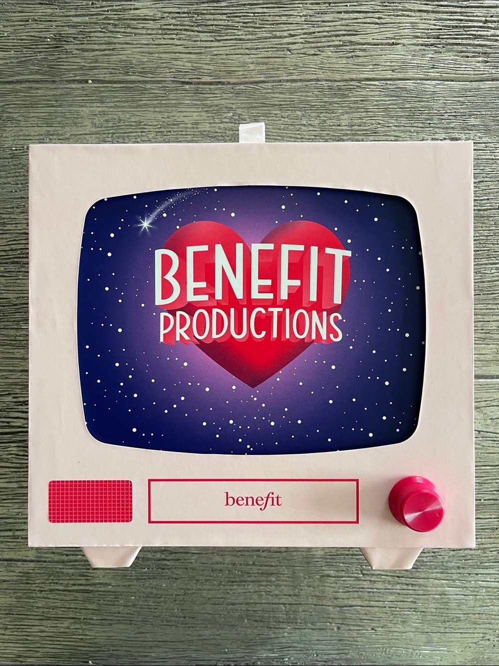 Benefit cosmetics production Pink Retro TV Wall Art with Navy Starry Screen